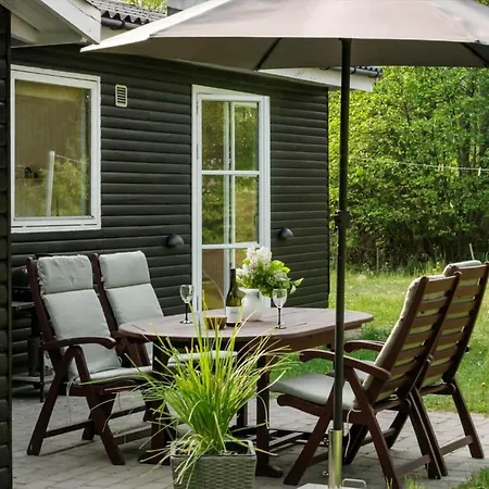 1582-aakirkeby-boesparken-2 * Vester Somarken