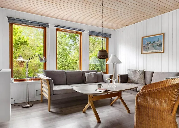 Σπίτι διακοπών 1582-aakirkeby-boesparken-2 Vester Somarken